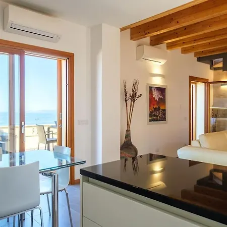 Feriehus Huge Terrace With Never Ending Views Castelsardo